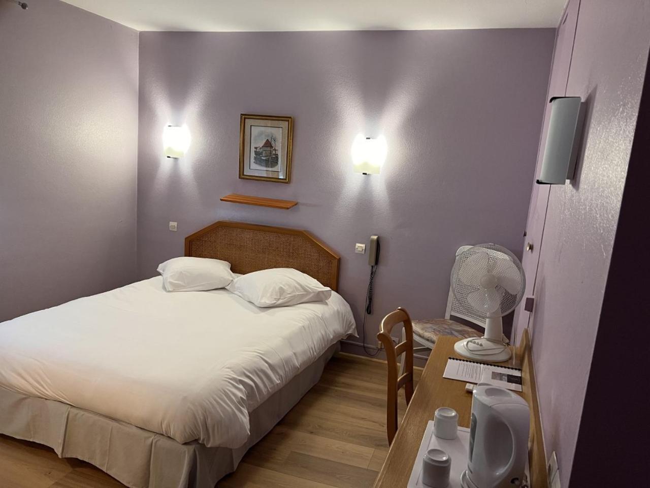 Hostellerie Au Rendez-Vous Des Amis โชมง ภายนอก รูปภาพ